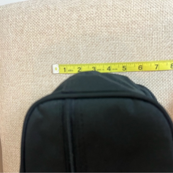 Stratus Toiletry Bag, Black - Picture 10 of 14